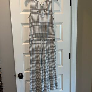 Ann Taylor loft romper. NWT size XS